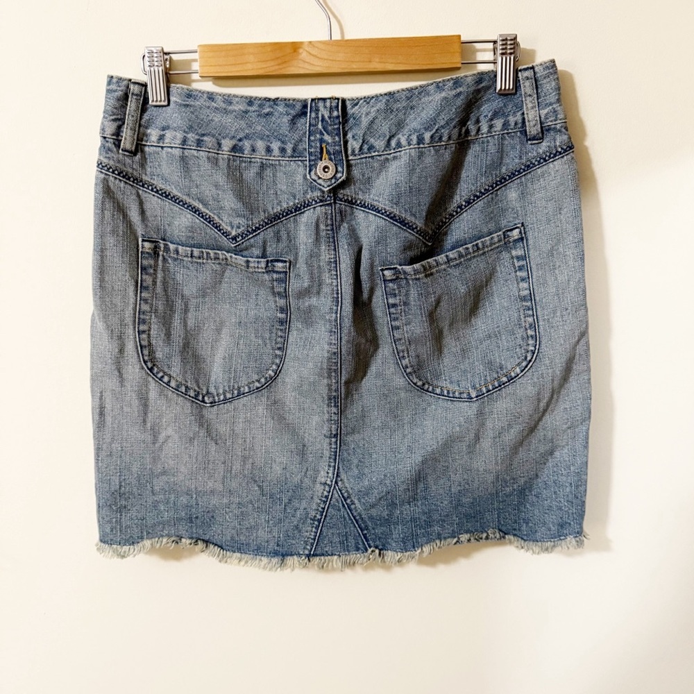 Tommy Hilfiger Womens Jean Skirt Size 6 Y2K 2000s Vibes - Picture 2 of 5